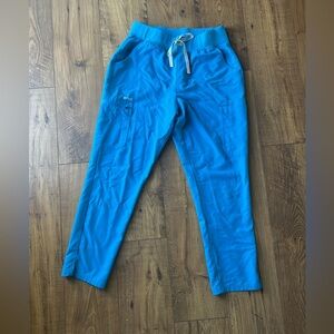Extreme Blue figs Yola